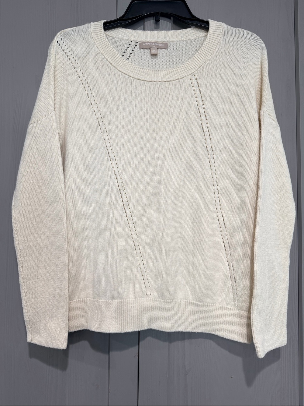Banana Republic Ivory Open-Stitch Crewneck Sweater size M